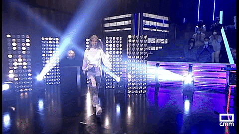 Give Me Five Dance GIF by CMM_es