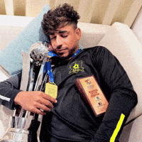 Shayak GIF