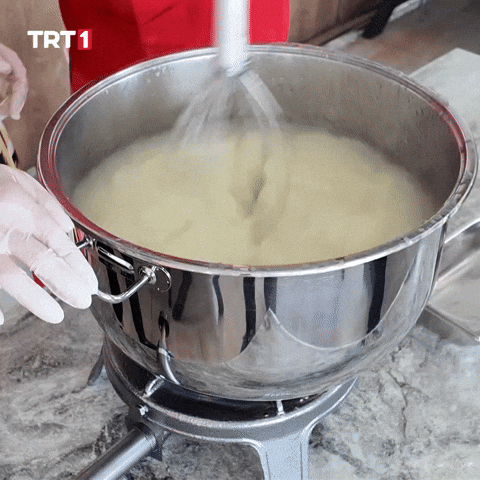 Dinner Cooking GIF by TRT
