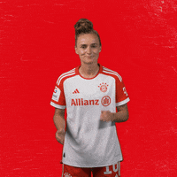 Womens Football GIF by FC Bayern Women