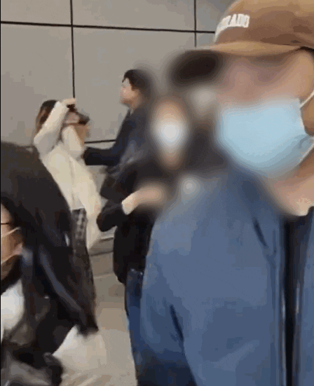 f44246d7941e4550bc67442899d2d208 giphyupload GIF