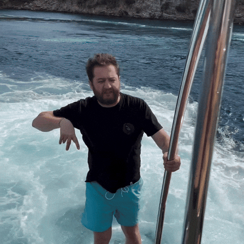 t3content giphyupload naletbebe ömer başdoğan nalet bebe GIF