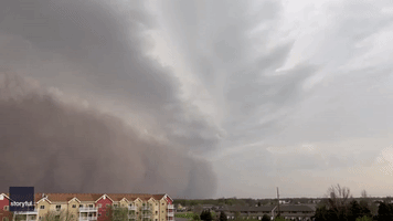 Massive Wall of Dust Approaches Sioux Falls