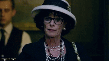 karl lagerfeld GIF