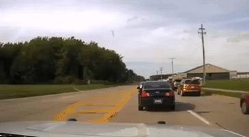 Passersby Rush to Help Ohio Police Officer Attacked During Traffic Stop