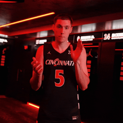 Bearcats Basketball GIF by Cincinnati Bearcats