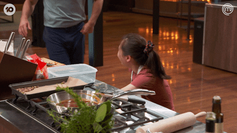 Scared Andy Allen GIF by MasterChefAU