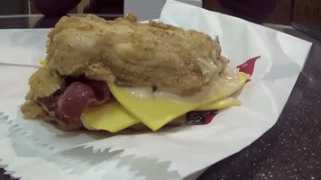 Competitive Eater Devours a KFC Double Down