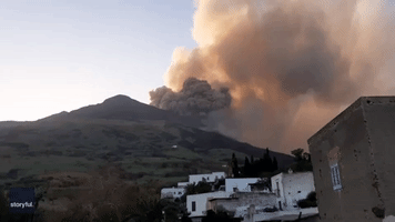 Massive Ash Cloud Observed as Stromboli Volcano Erupts in Italy