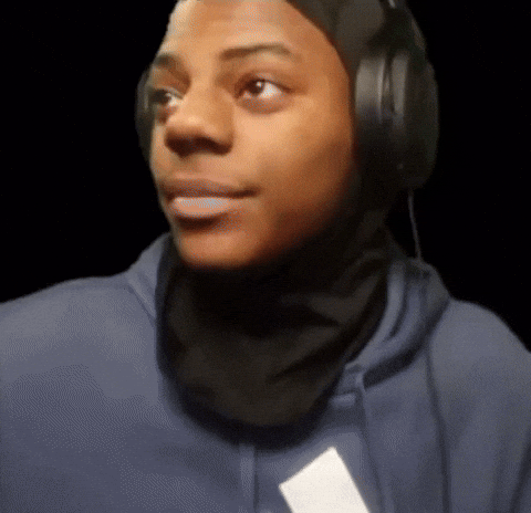 ykmikaelly speed ishowspeed trying not to laugh mikaelly GIF