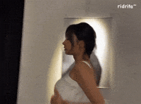 Lee Hyeri GIF