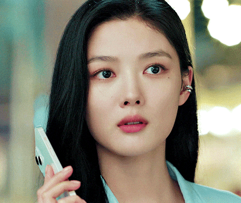 Kim Yoo Jung GIF