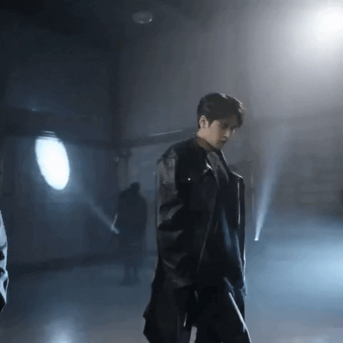 Ikon Chan GIF