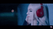 polojoedijococono ava max ava max koci GIF