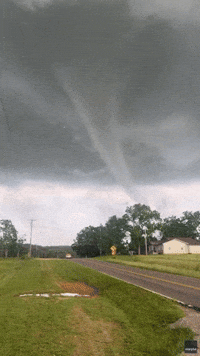 Possible Tornado Hits Town in Southern Missouri