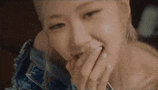 Rose GIF by BLACKPINK