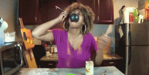 lovers cinnamon GIF
