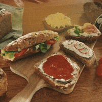 Hlad Baking GIF by Albert Česká republika