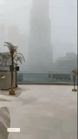 Sandstorm Blurs Dubai Sky