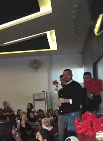 Top Roses GIF by علي فلاح الخاقاني