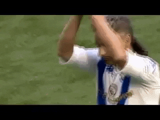dakamon giphygifmaker baggio GIF