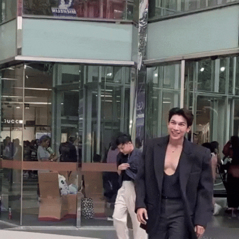 Mewsuppasit Love GIF