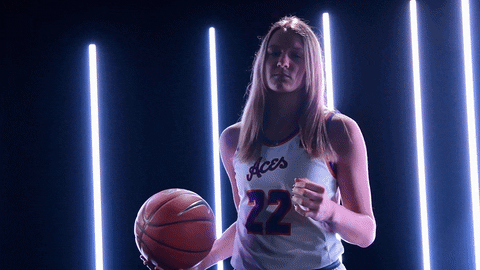 Womens Basketball Evansville GIF by UE Athletics