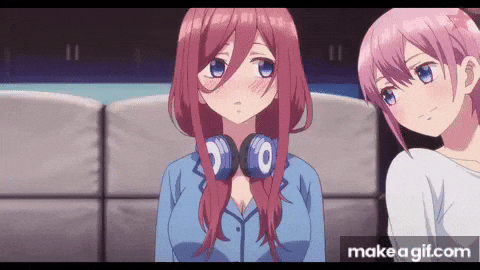 Miku Nakano GIF