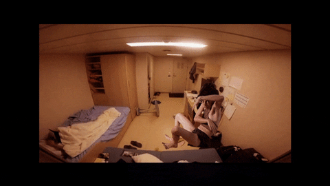 helenaaboim giphyupload GIF