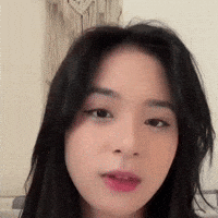 Zee GIF