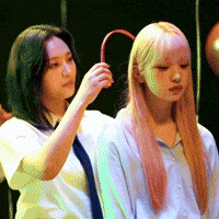 Sua 수아 GIF
