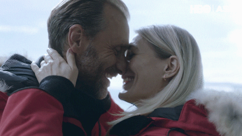 Alvaro Morte Kiss GIF by HBO ASIA