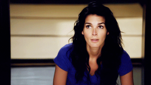 she just wants out rizzoli and isles GIF