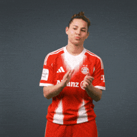 Football Soccer GIF by FC Bayern Women