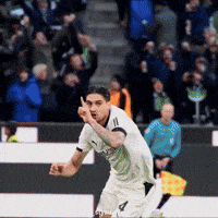 Kevin Diks GIF