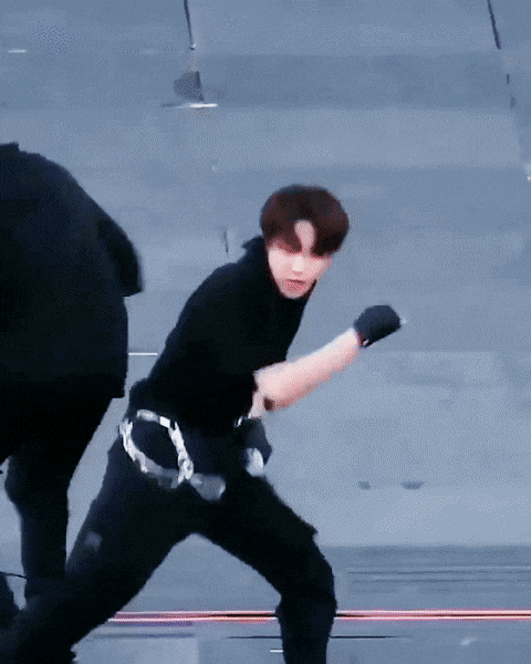 kpoopshiz giphyupload GIF