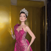 Dominga López GIF