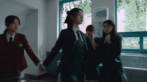 Rivalry Hyeri GIF