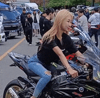 Model GIF
