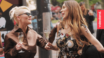 The Real Housewives Cheers GIF by Videoland