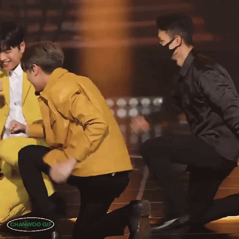 Ikon Chan GIF