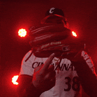 College Baseball GIF by Cincinnati Bearcats