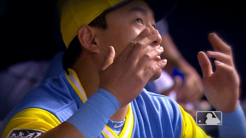 choi kiss GIF by MLB