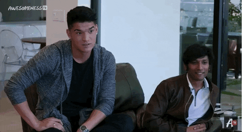 Twinmyheart Twins Veronicamerrell Vanessamerrell Merrelltwins Lol Funny Humor Laugh Rofl GIF by AwesomenessTV