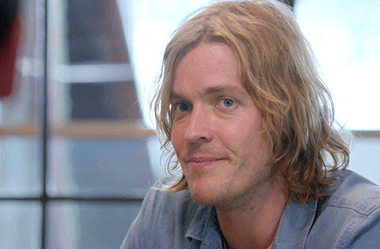 Wink GIF by Offspring on TEN