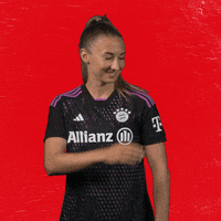 Womens Football GIF by FC Bayern Women