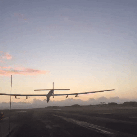 hawaÃƒÂ¯ landing GIF by Solar Impulse