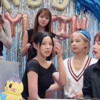 Bae Kiss GIF
