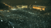 manifestation roumanie GIF by BFMTV