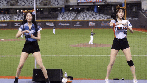 kai-chenkenchuang giphyupload GIF